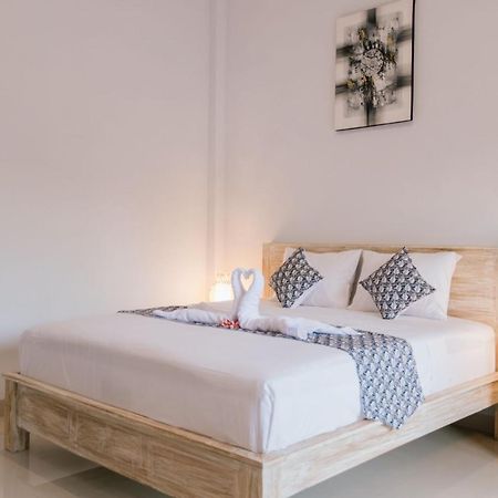 Nanda Homestay Canggu Esterno foto